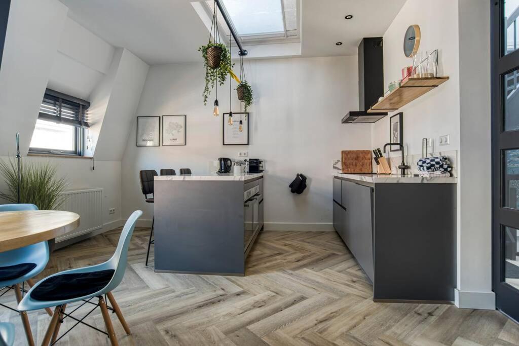 Apartment Hosted By Wendy Willem 3